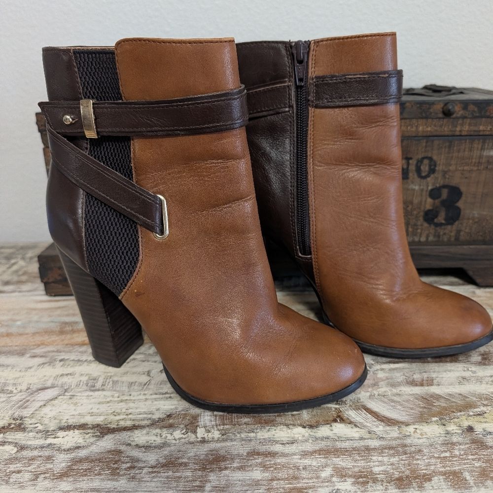 Aldo "Lampley" Two-Tone Congac/Brown Leather Ankle Booties, Size 8 - Picture 1 of 9
